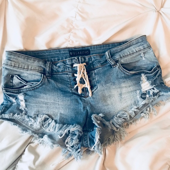 Billabong Pants - Billabong Lace Up Frayed Jean Short-Shorts Size 1